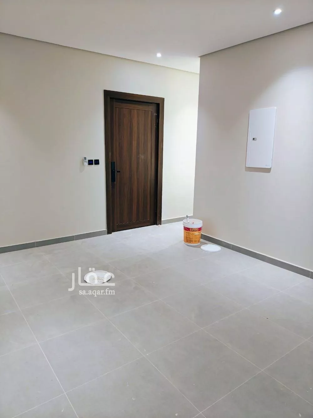 5 bedroom apartment in Al Bahr 7