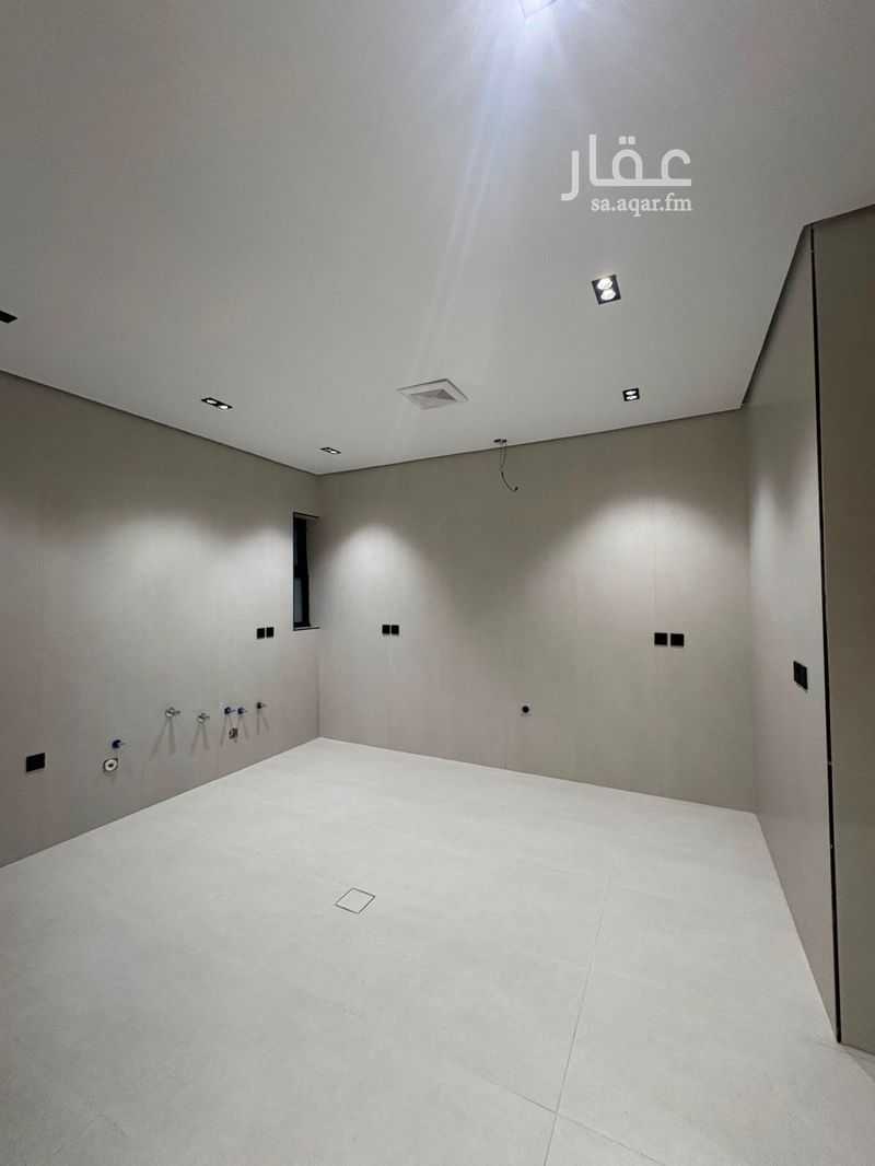 3 bedroom apartment in Al Jamiyin, Eastern Province 2
