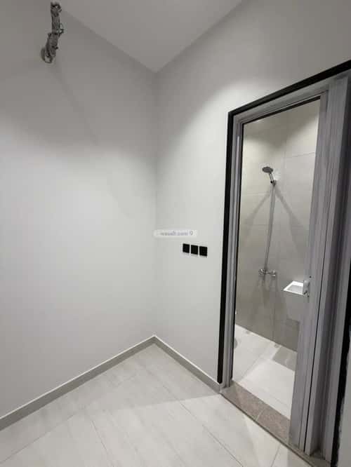 4 bedroom apartment in Al Nuzhah, Jeddah 4