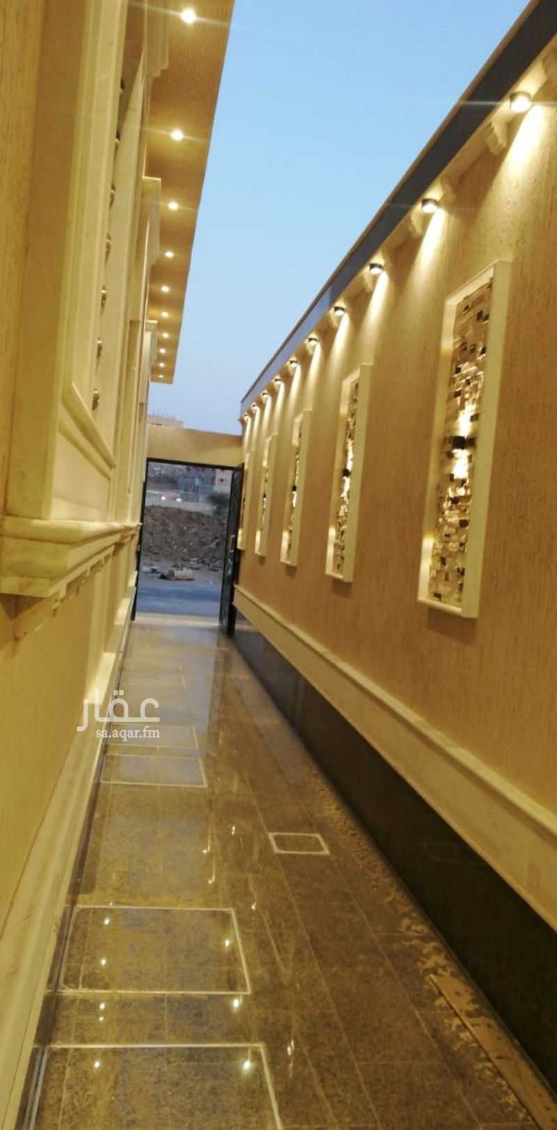 الطابق في الربيع