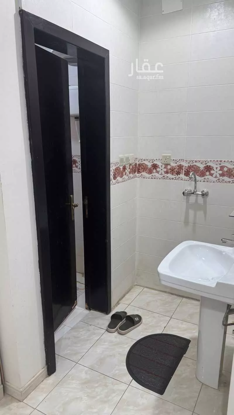 4 bedroom apartment in Al Shifa, Khamis Mushait 8