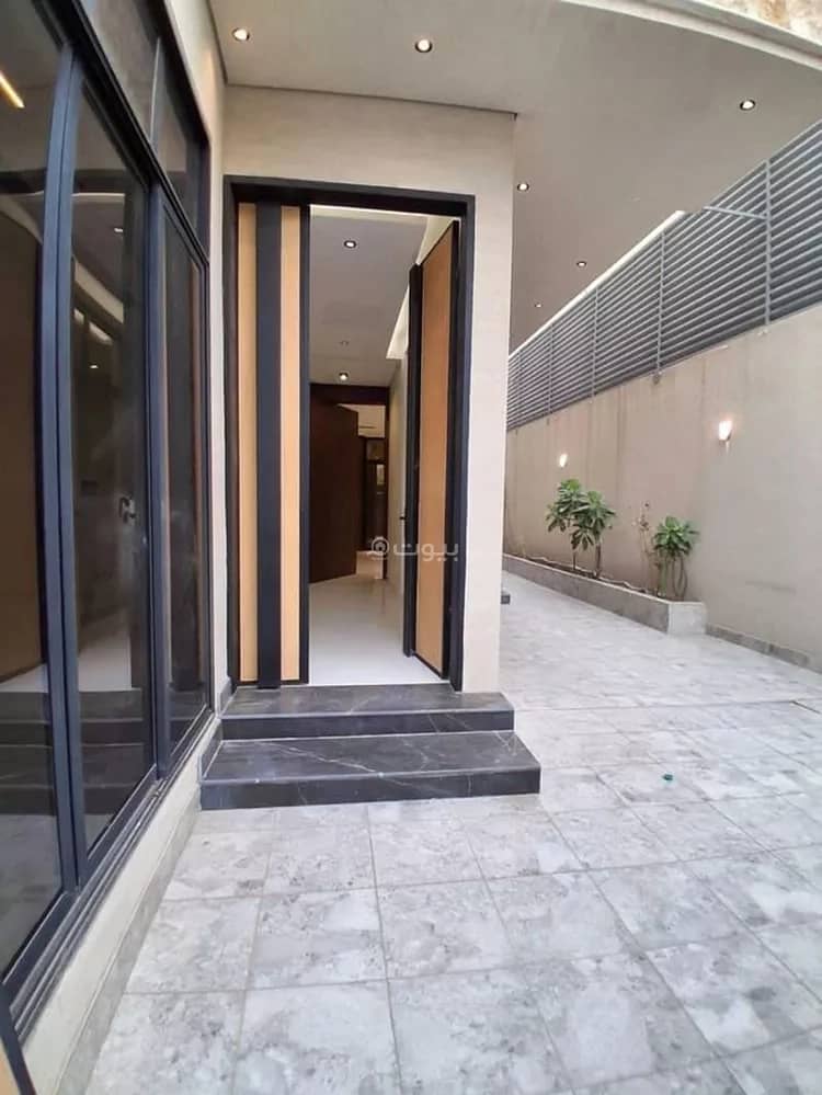 5 bedroom villa in Granada, Riyadh 10