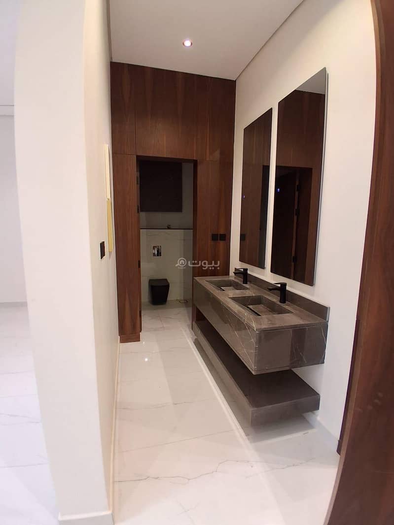 5 bedroom villa in Granada, Riyadh 24