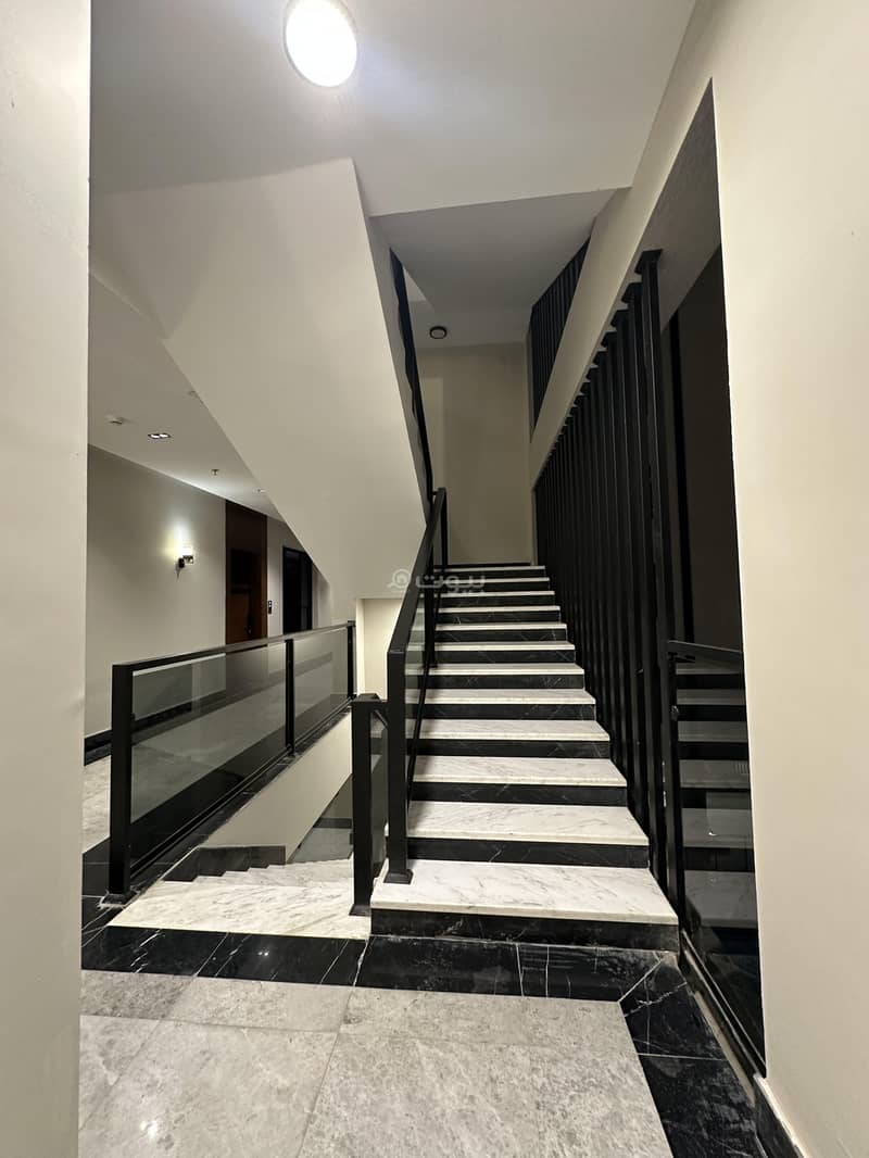 3 bedroom apartment in Al Hamra, Eastern Province 4