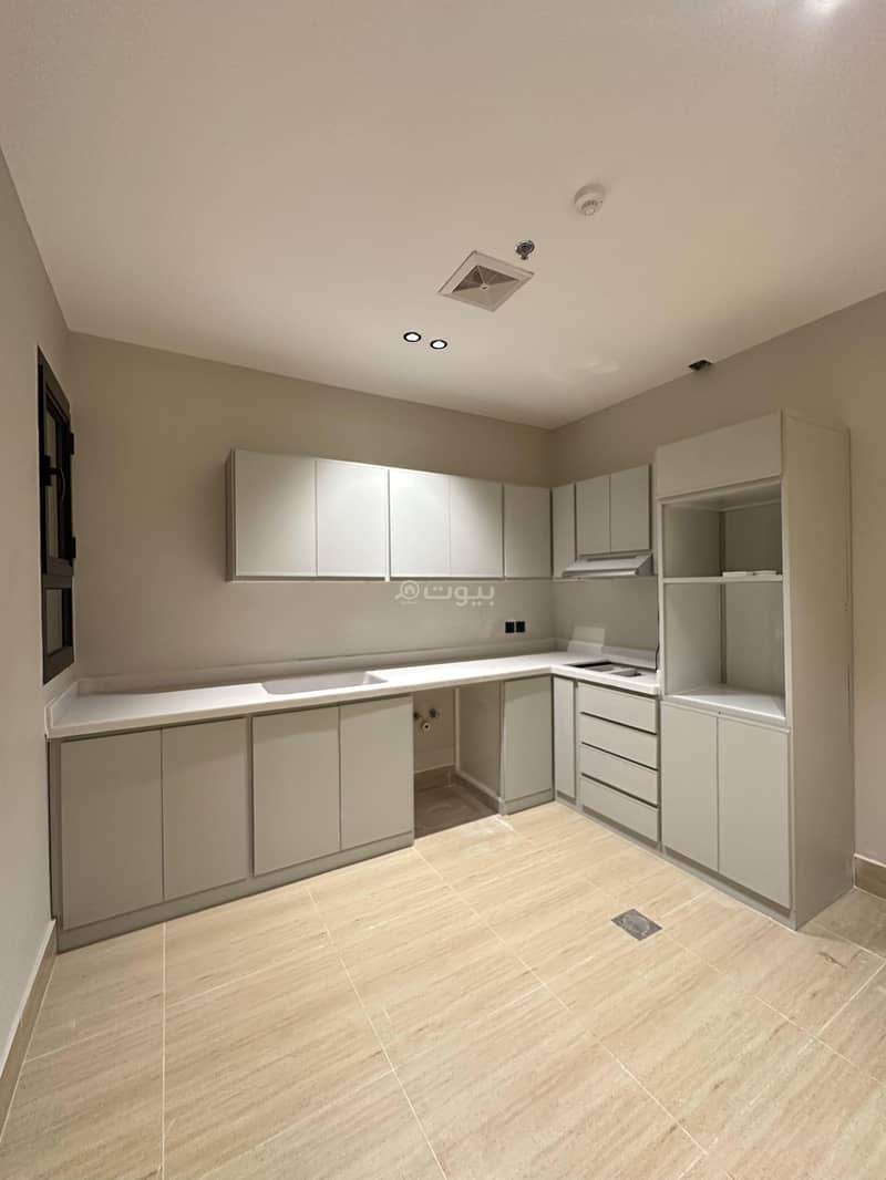 3 bedroom apartment in Al Hamra, Eastern Province 10