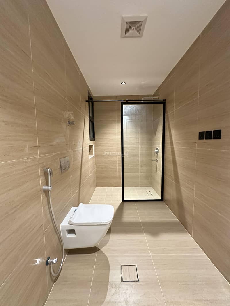 3 bedroom apartment in Al Hamra, Eastern Province 17