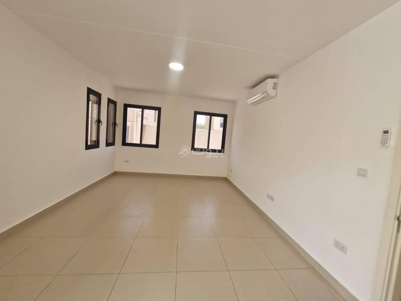 4 bedroom villa in Sidrah, Riyadh 4