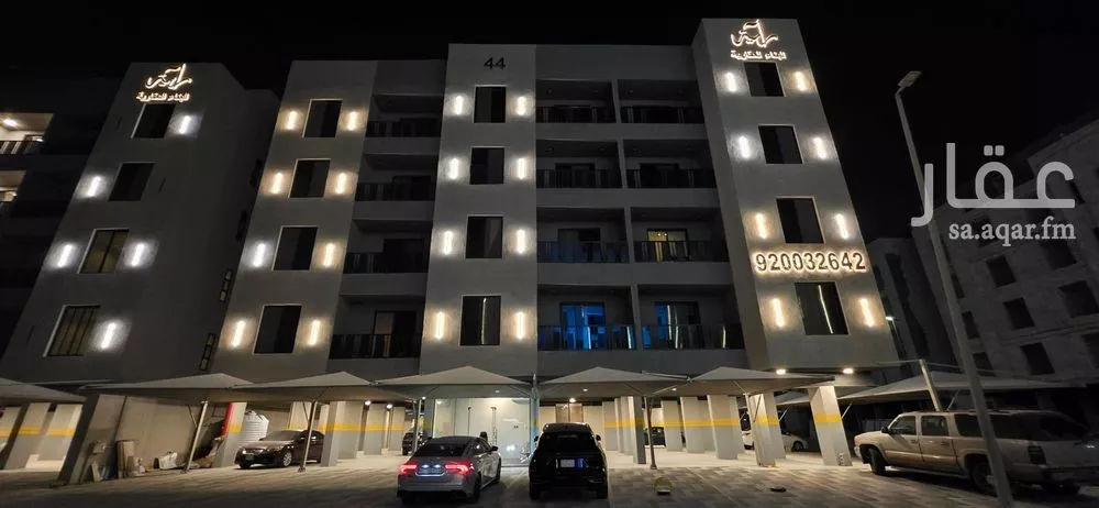3 bedroom apartment in Al Hamra 14