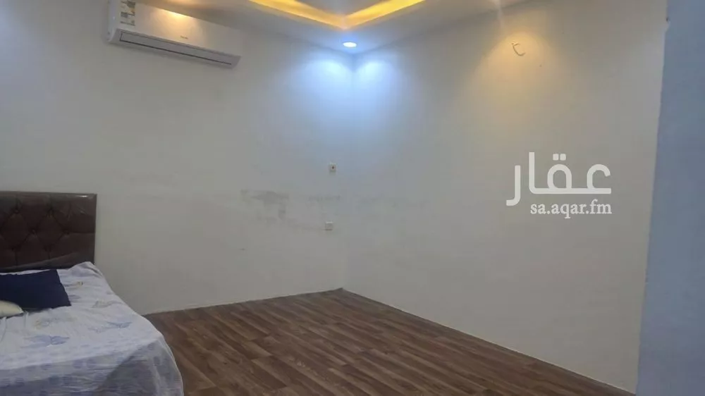 1 bedroom apartment in Ishbiliyah 7