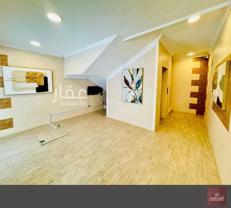 2 bedroom apartment in Al Aqrabiyah 7