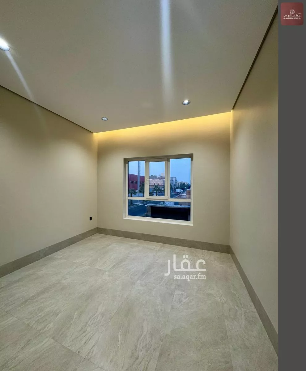 3 bedroom apartment in Madinat Al Umal 9
