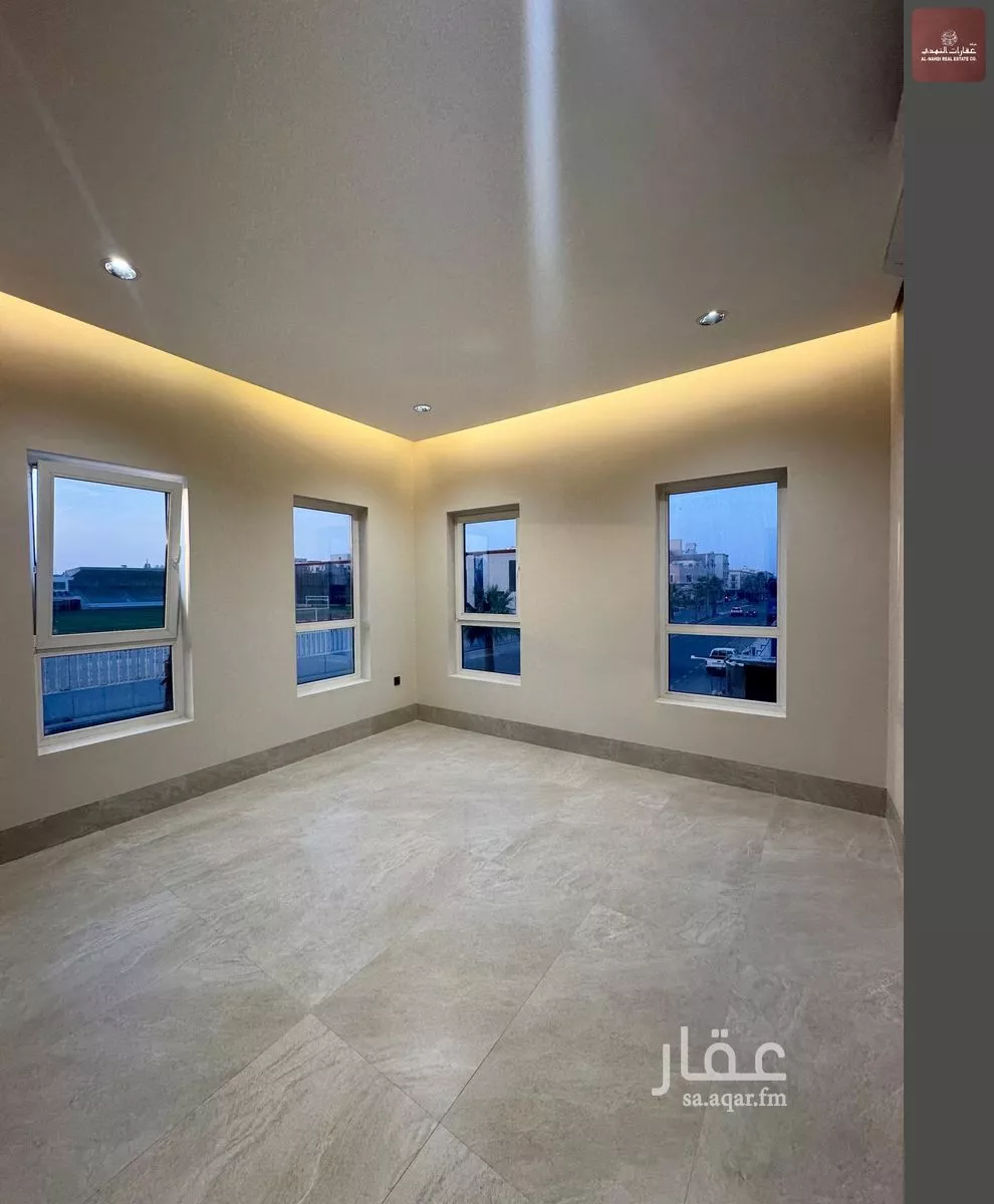 3 bedroom apartment in Madinat Al Umal 10