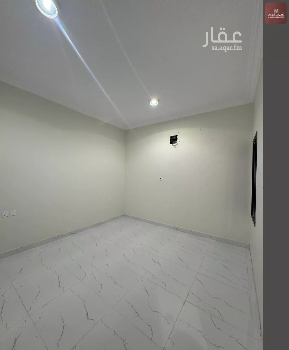 2 bedroom apartment in Madinat Al Umal 4
