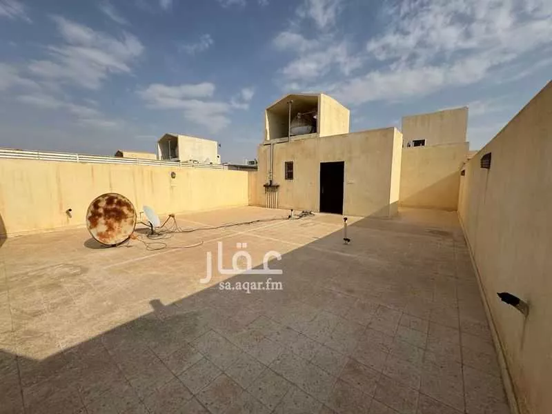 3 bedroom villa in Dhahrat Namar, Riyadh 2