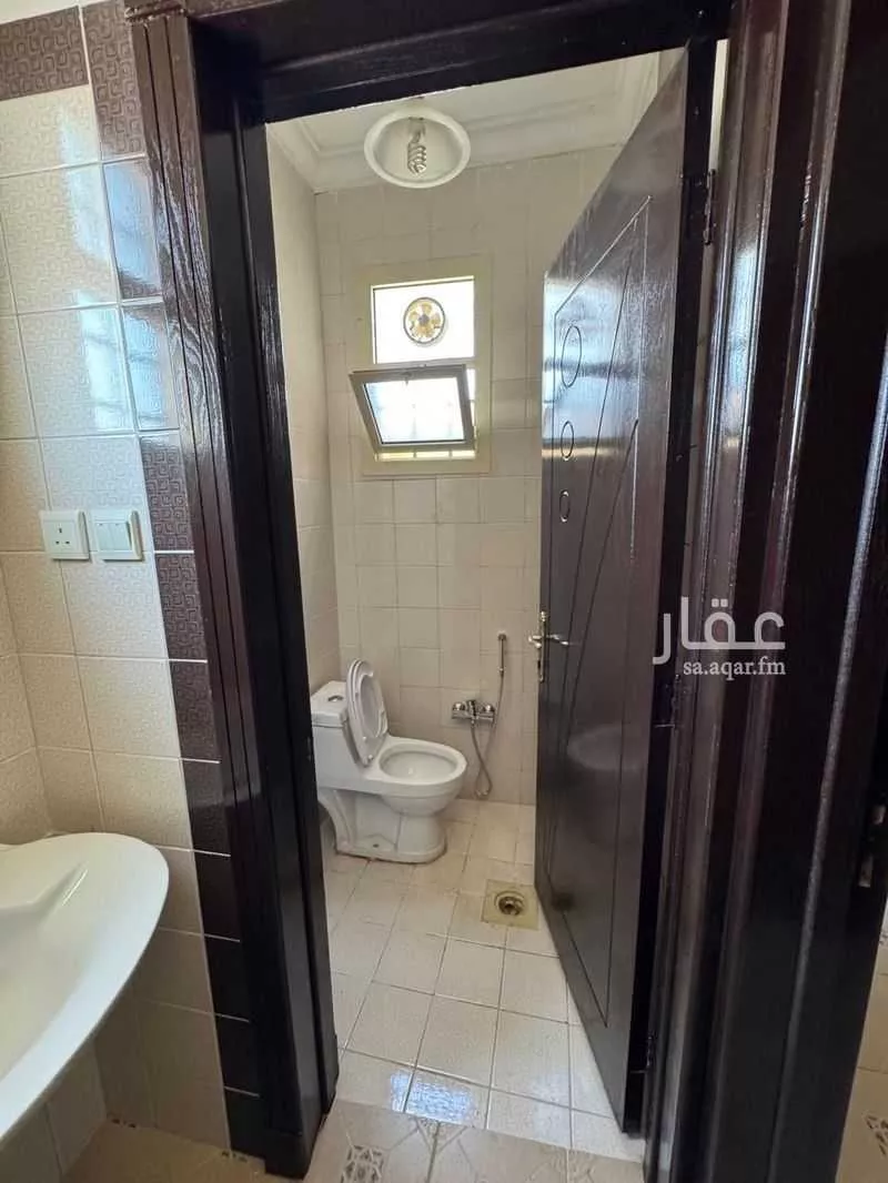 3 bedroom villa in Dhahrat Namar, Riyadh 3