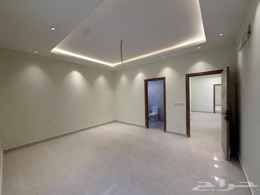 4 bedroom villa in Al Janadriyah, Riyadh 29