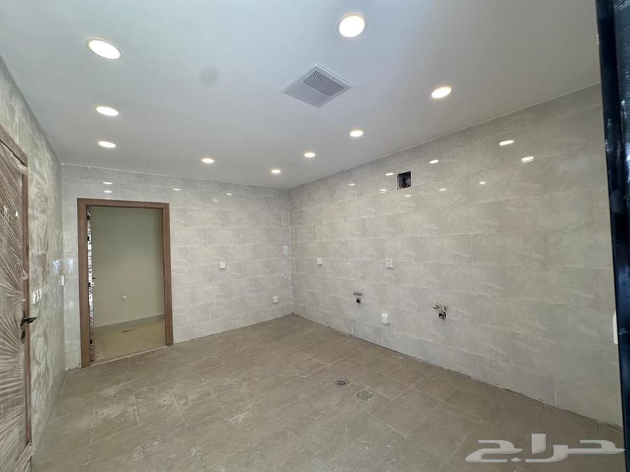 4 bedroom villa in Al Janadriyah, Riyadh 22