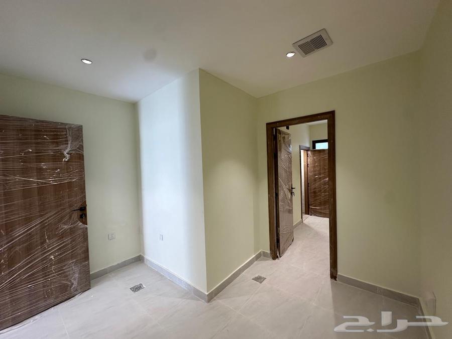 4 bedroom villa in Al Janadriyah, Riyadh 19