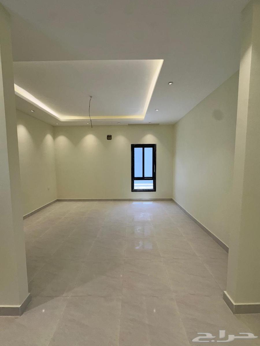 4 bedroom villa in Al Janadriyah, Riyadh 33