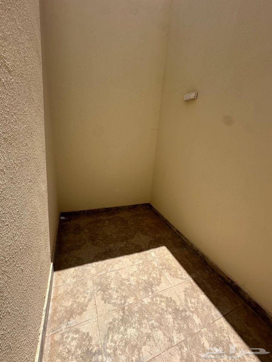 4 bedroom villa in Al Janadriyah, Riyadh 21