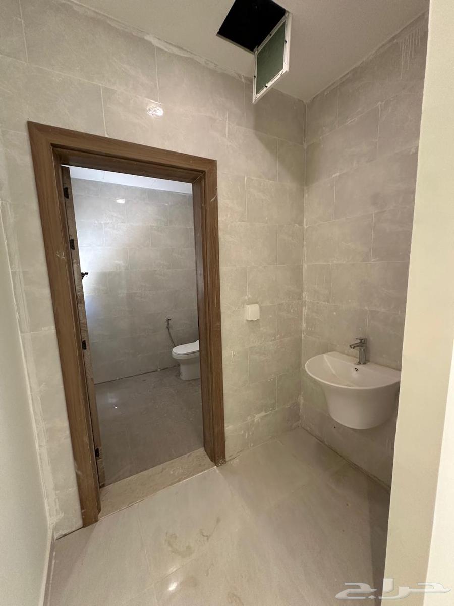 4 bedroom villa in Al Janadriyah, Riyadh 23