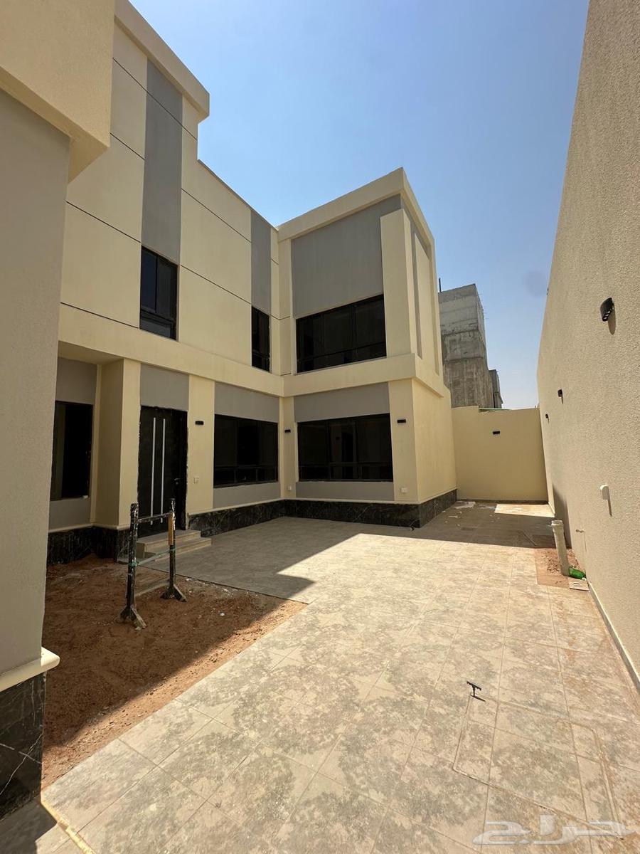 4 bedroom villa in Al Janadriyah, Riyadh 5