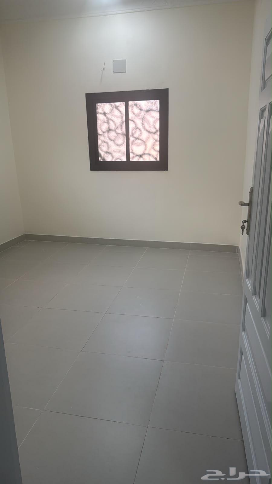 4 bedroom apartment in Bani Dhafar, Madinah 5
