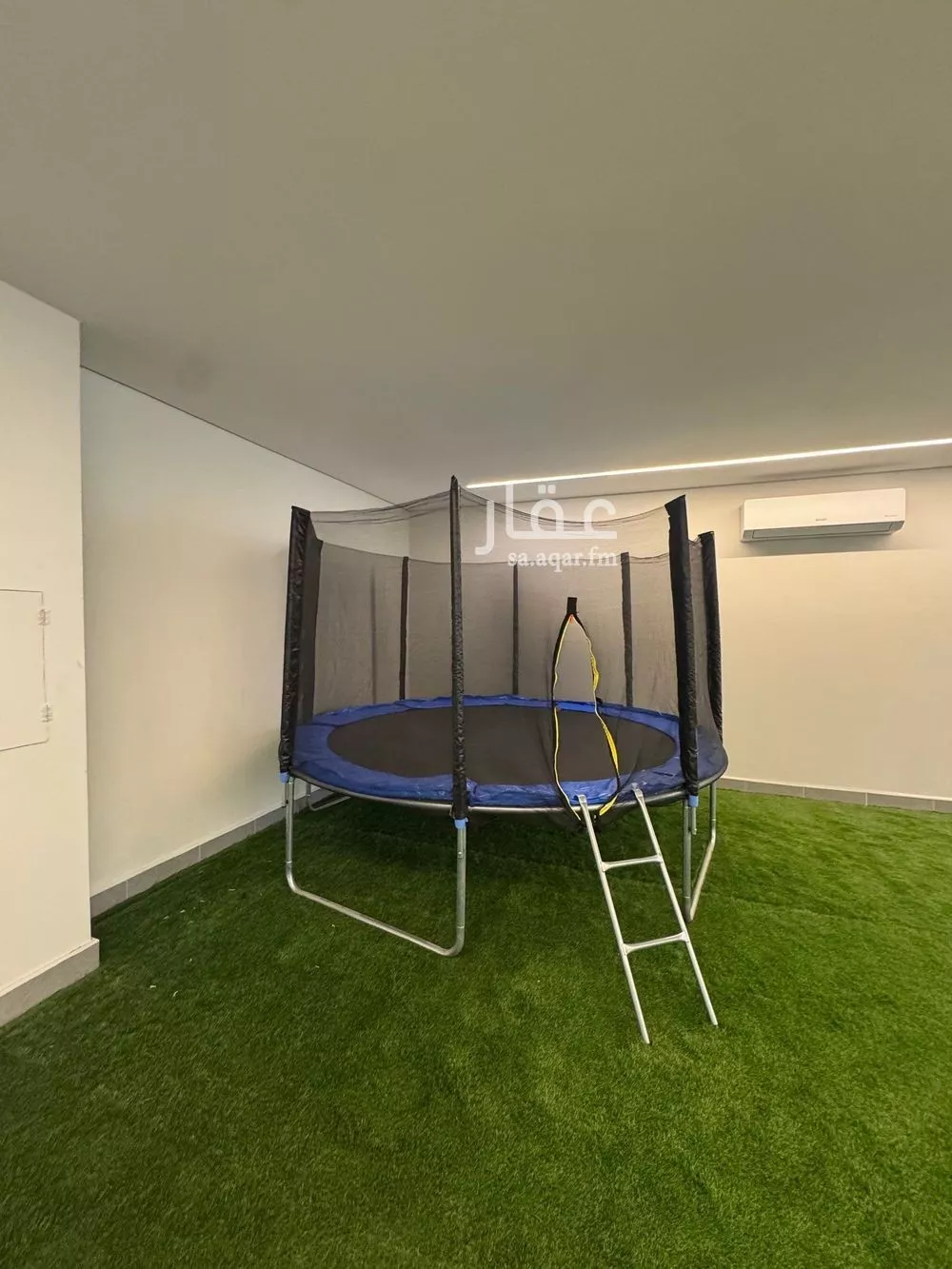 3 bedroom apartment in Al Bahr 13