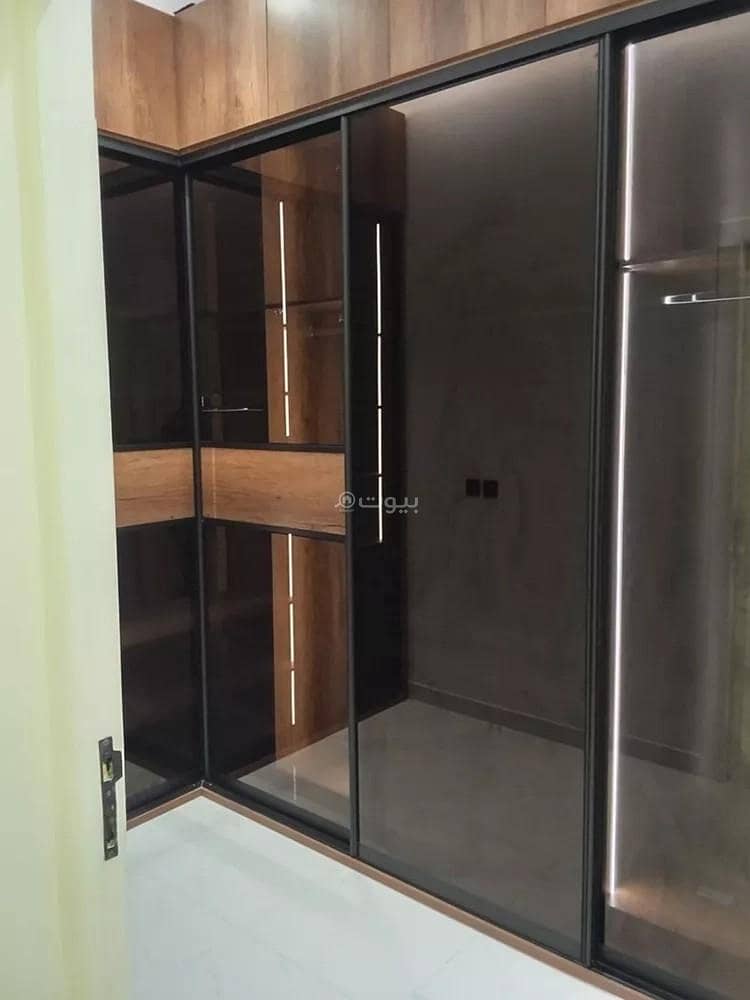 4 bedroom apartment in Al Uraija Al Gharbiyah, Riyadh 7