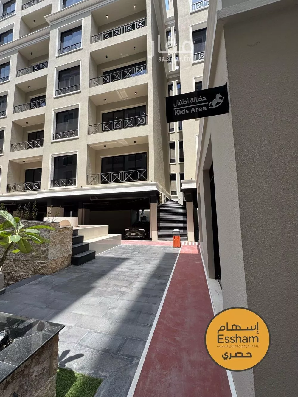 3 bedroom apartment in Al Hizam Al Thahabi 11
