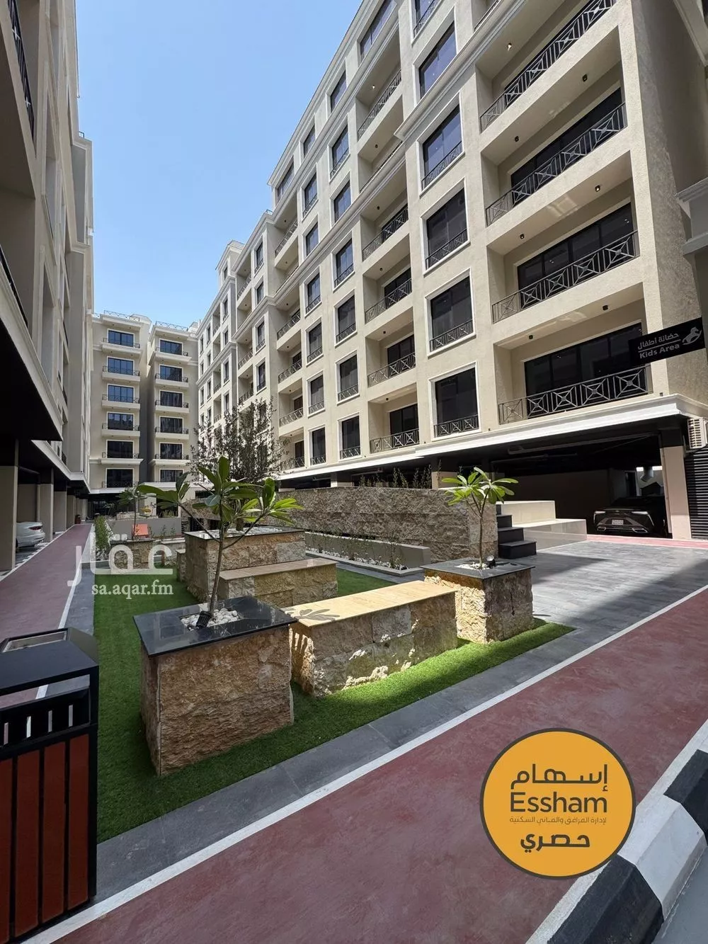 3 bedroom apartment in Al Hizam Al Thahabi 12