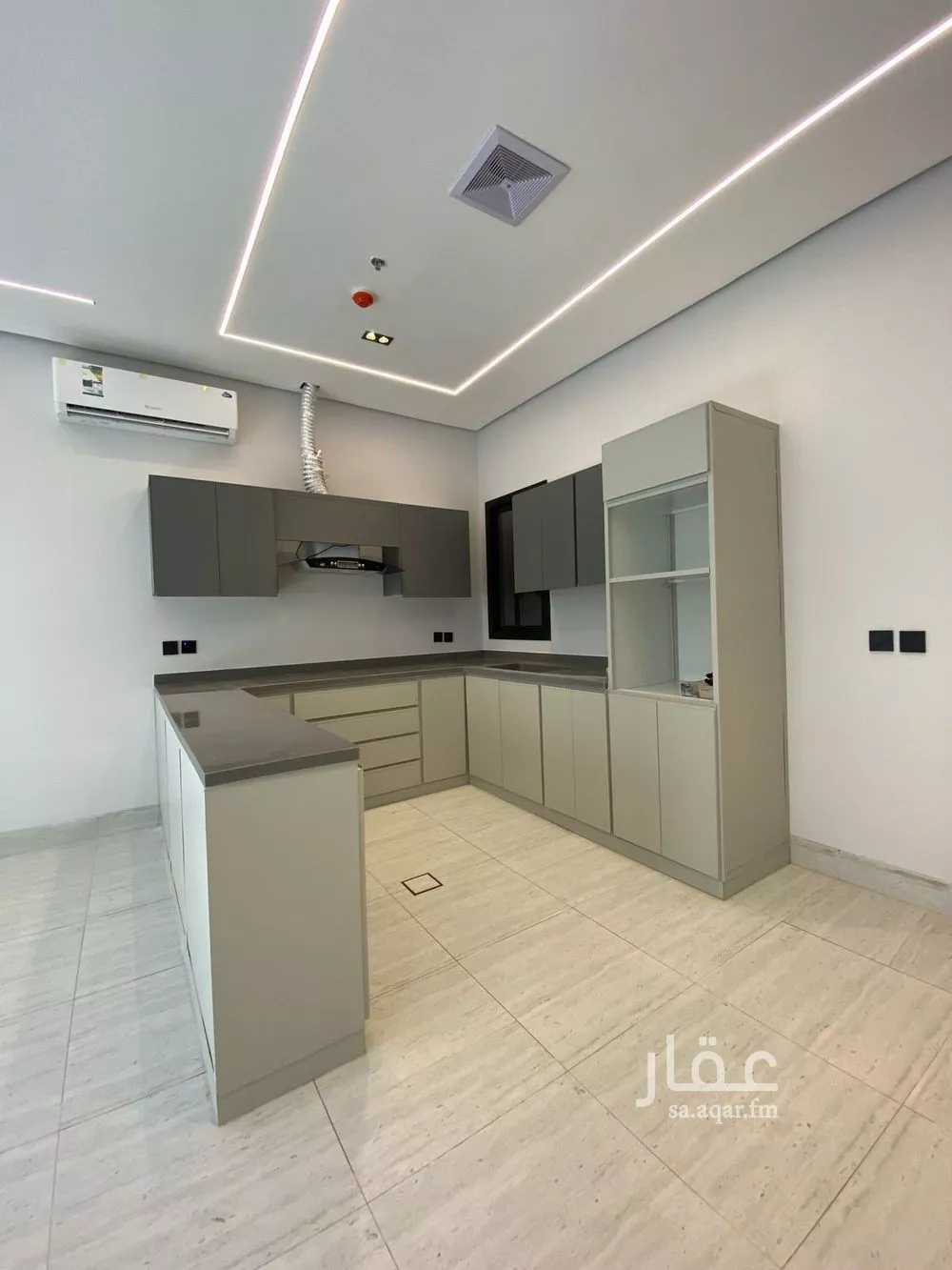 3 bedroom apartment in Al Bahr 10