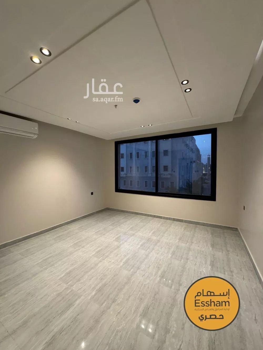شقة 3 غرف في الحمرا 7