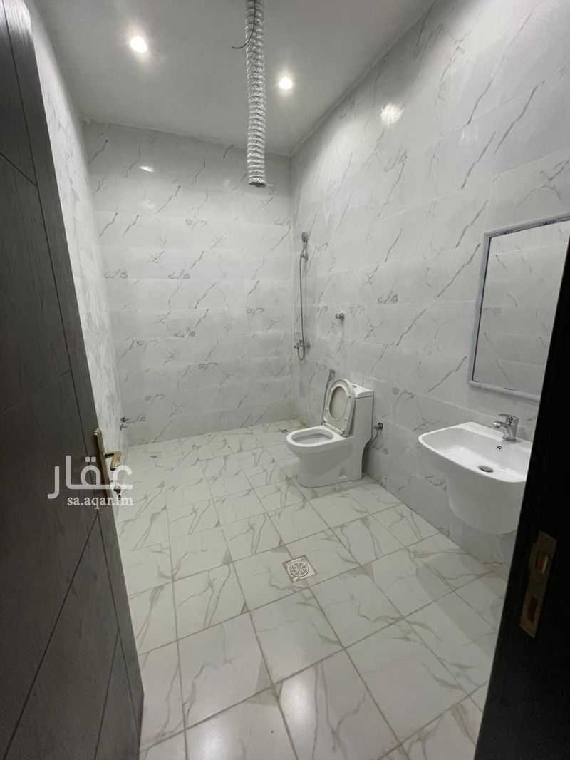 5 bedroom villa in Al Quraynah, Jeddah 3