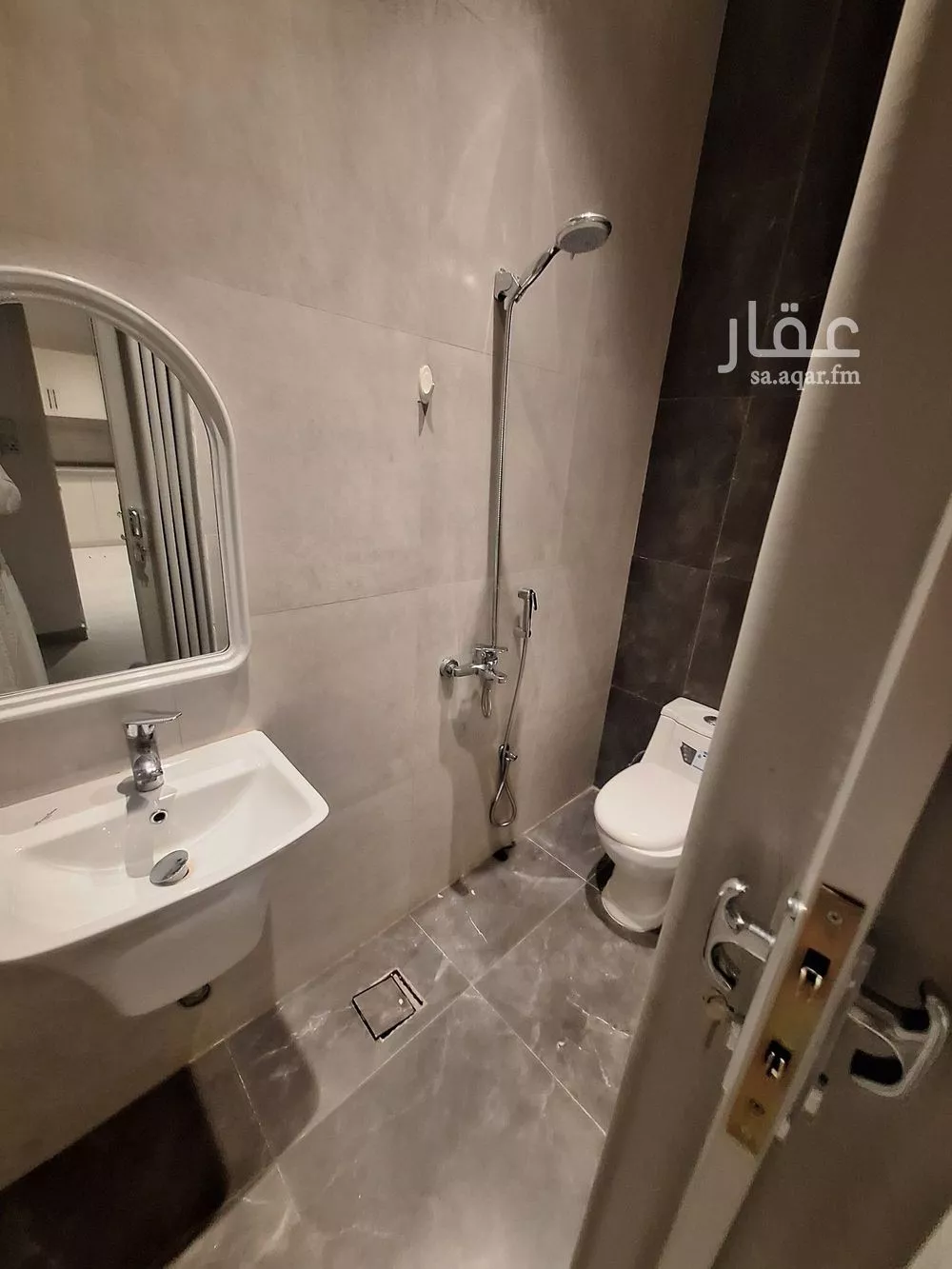 شقة 4 غرف في القيروان، الرياض 3