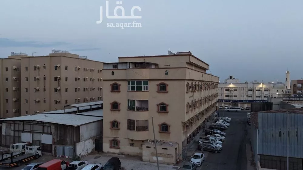 4 bedroom building in Al Ghalil, Jeddah 13
