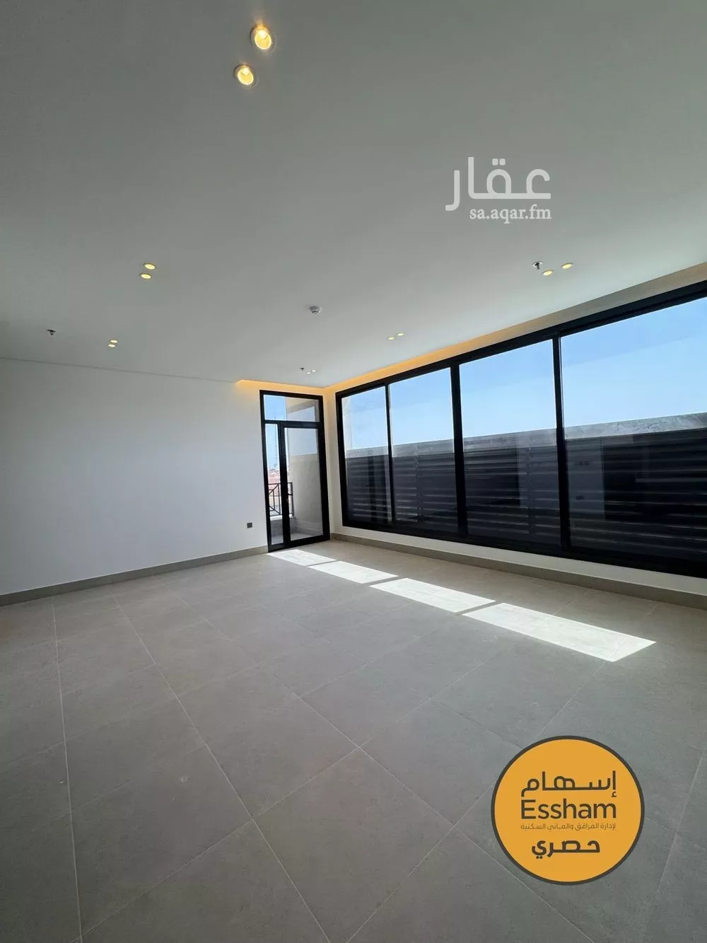 3 bedroom apartment in Al Hizam Al Thahabi 2