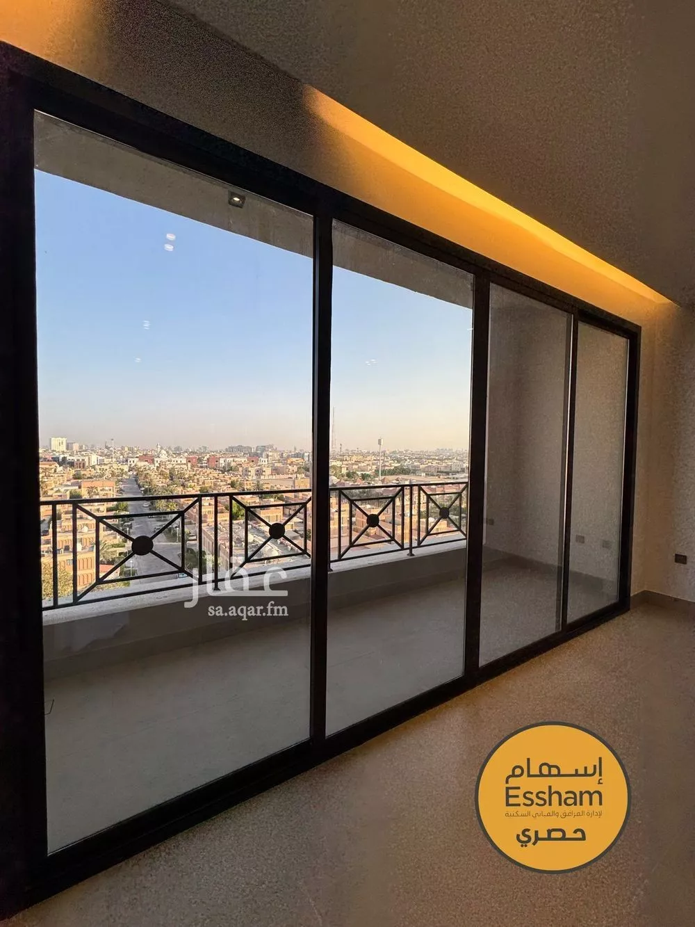 3 bedroom apartment in Al Hizam Al Thahabi 10