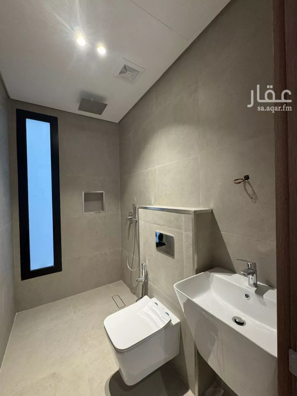 3 bedroom apartment in Al Hizam Al Thahabi 2