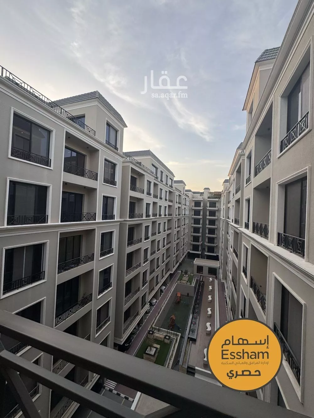 3 bedroom apartment in Al Hizam Al Thahabi 3