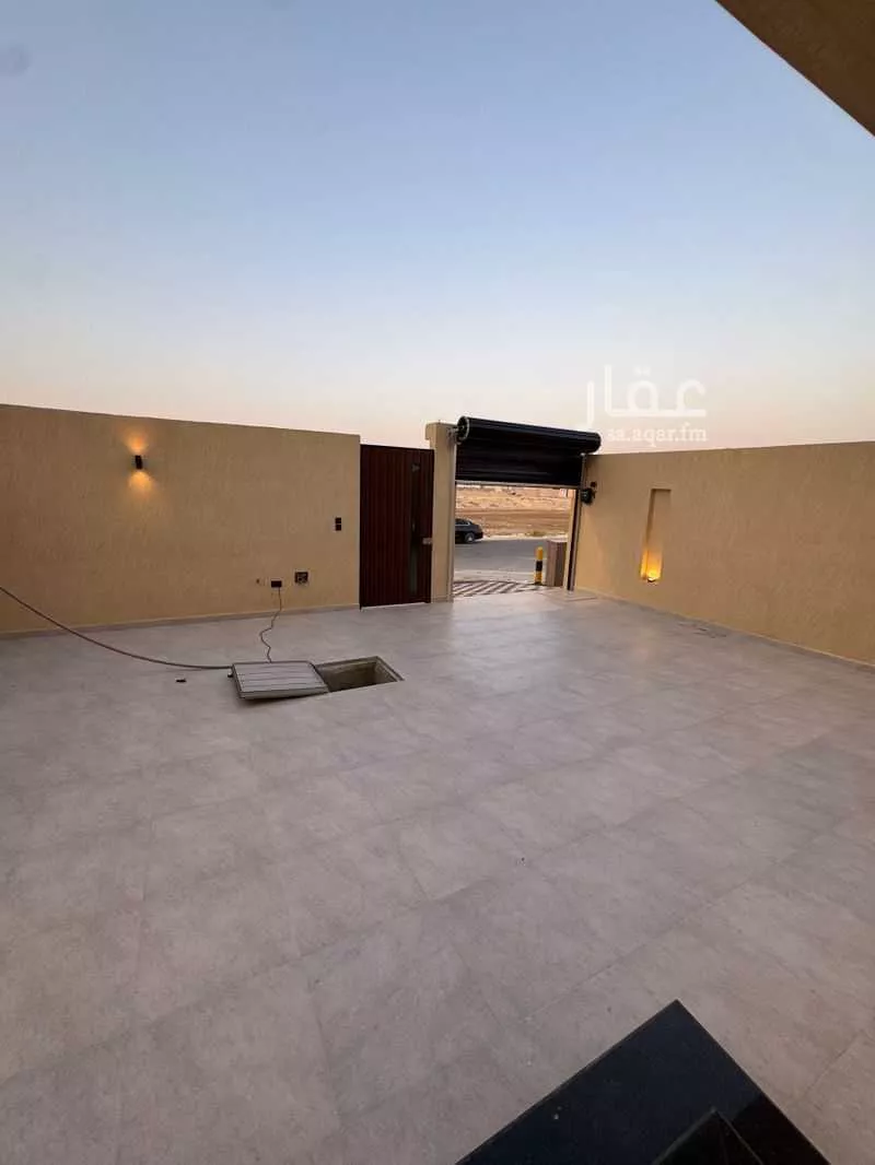 5 bedroom villa in Abu Maan, Eastern Province 4
