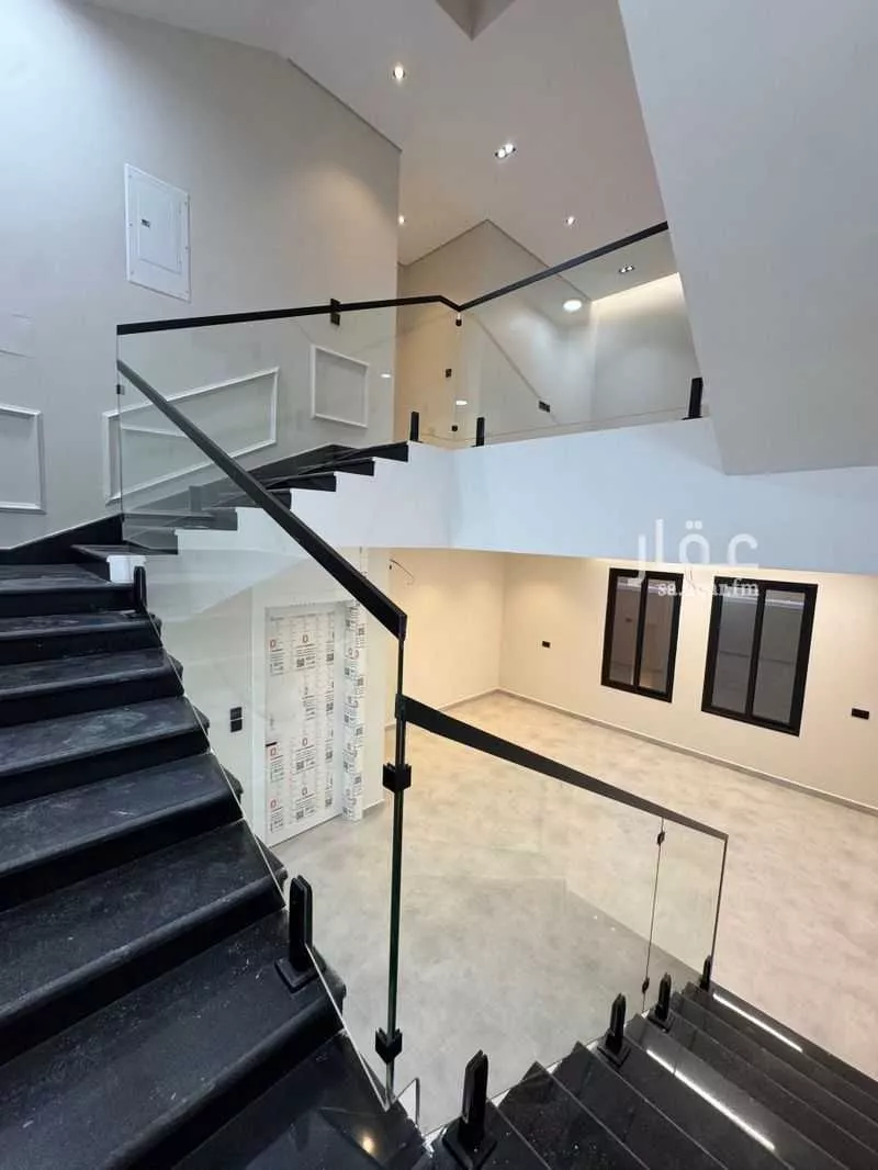 5 bedroom villa in Abu Maan, Eastern Province 12