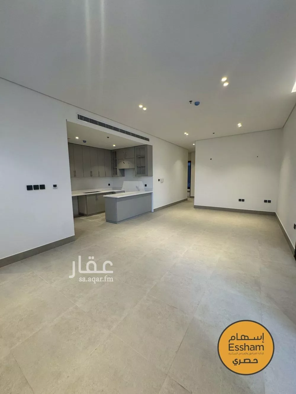 3 bedroom apartment in Al Hizam Al Thahabi 3