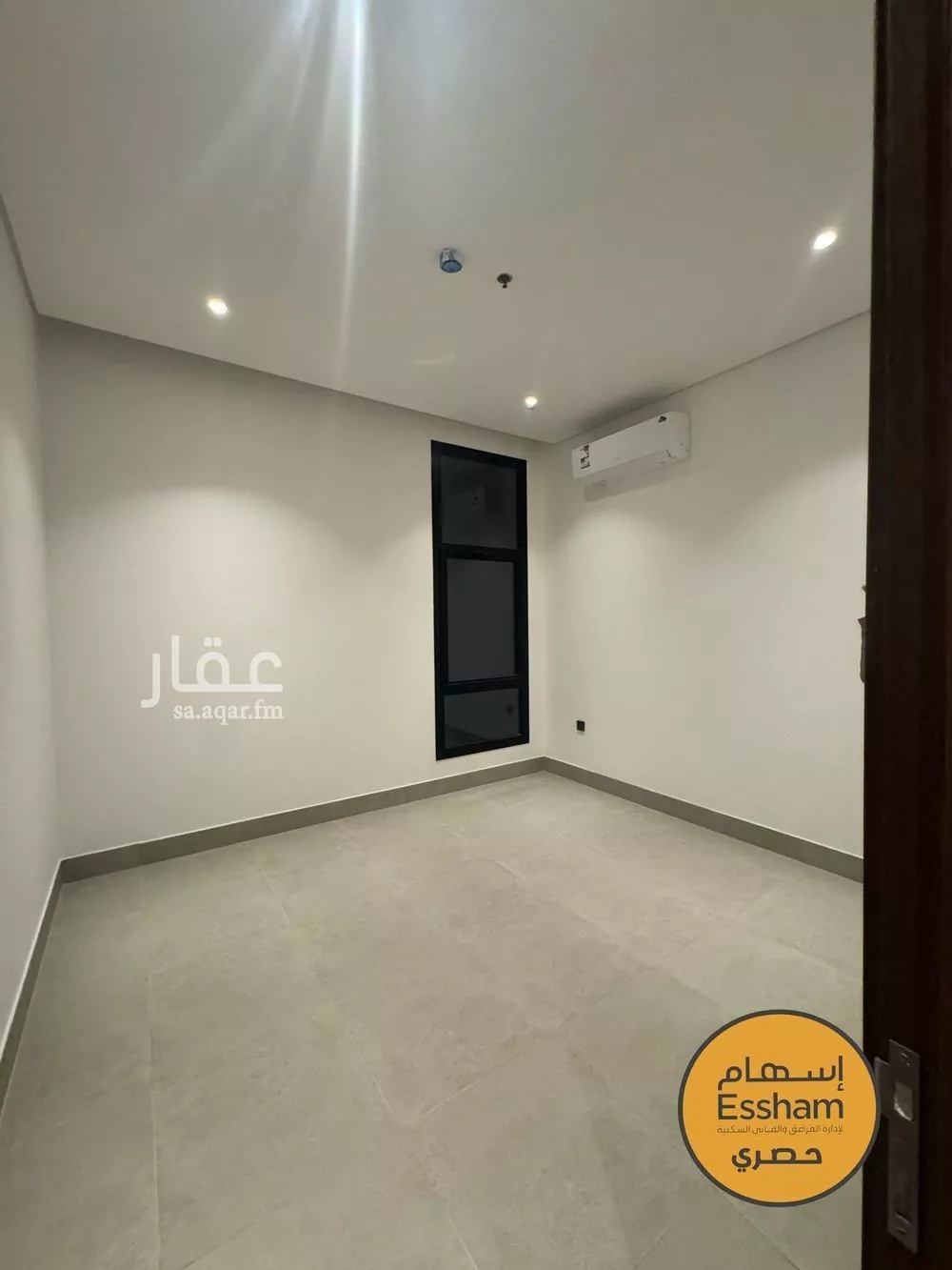 3 bedroom apartment in Al Hizam Al Thahabi 5