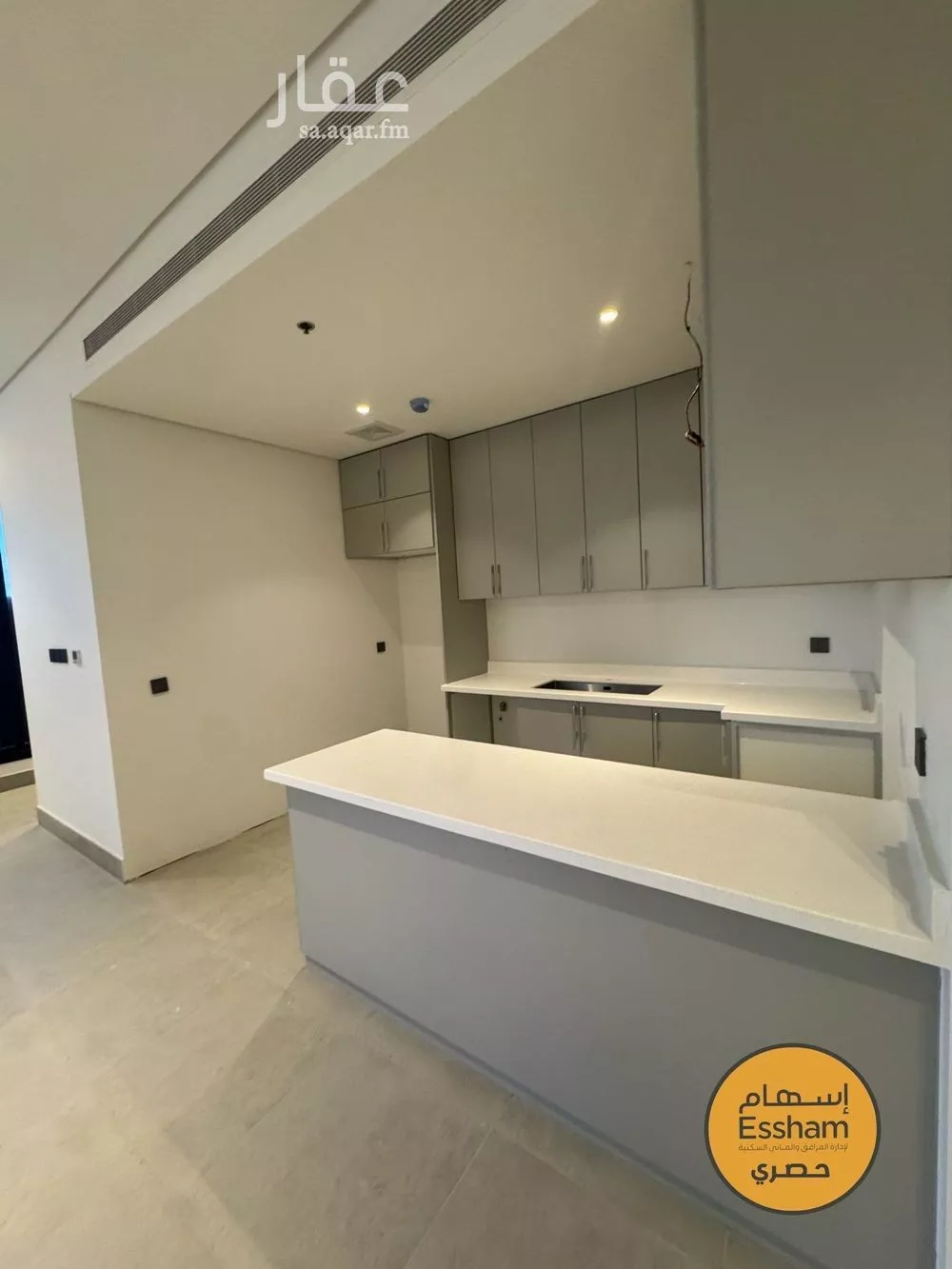 3 bedroom apartment in Al Hizam Al Thahabi 6