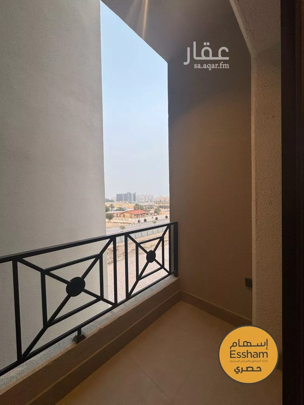 3 bedroom apartment in Al Hizam Al Thahabi 7
