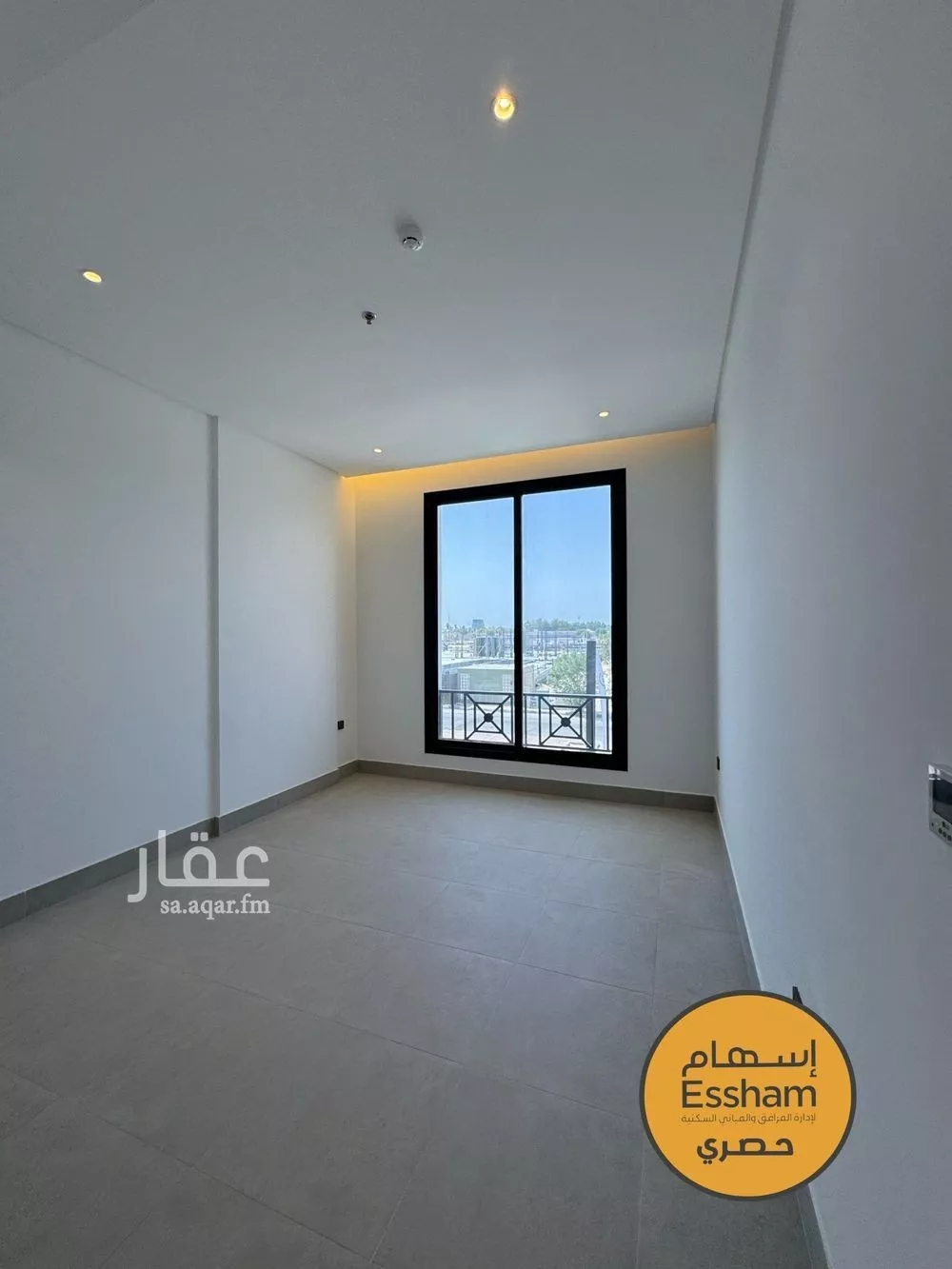 3 bedroom apartment in Al Hizam Al Thahabi 6