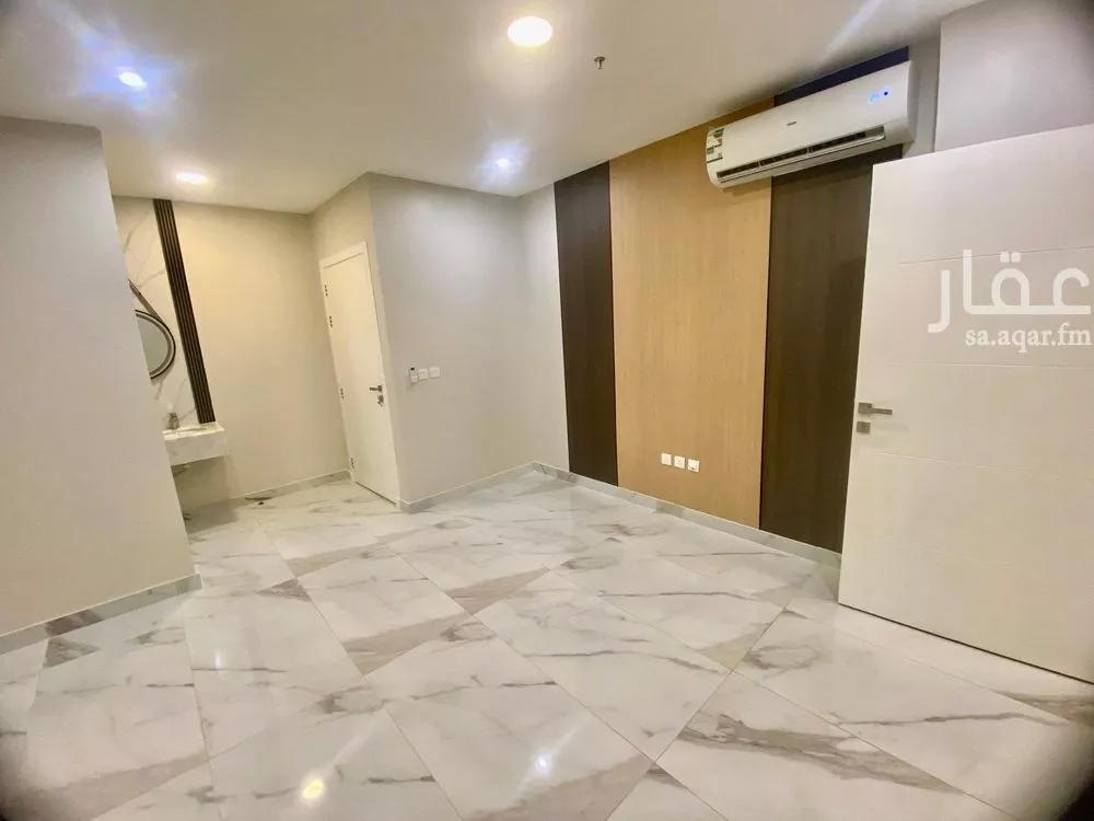 6 bedroom apartment in Al Hamra 2