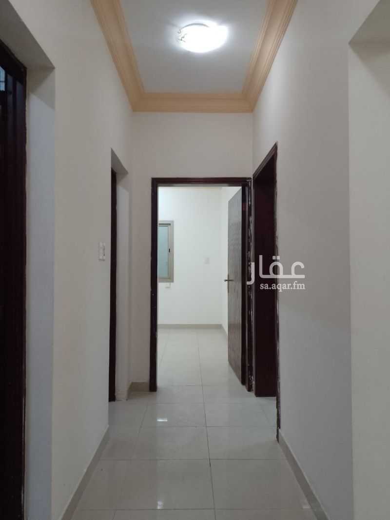 4 bedroom apartment in Al Aqrabiyah, Eastern Province 7