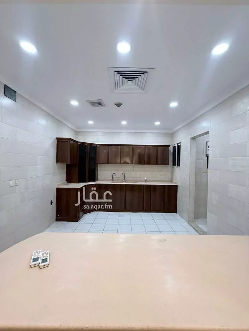 2 bedroom apartment in Al Hamra 5
